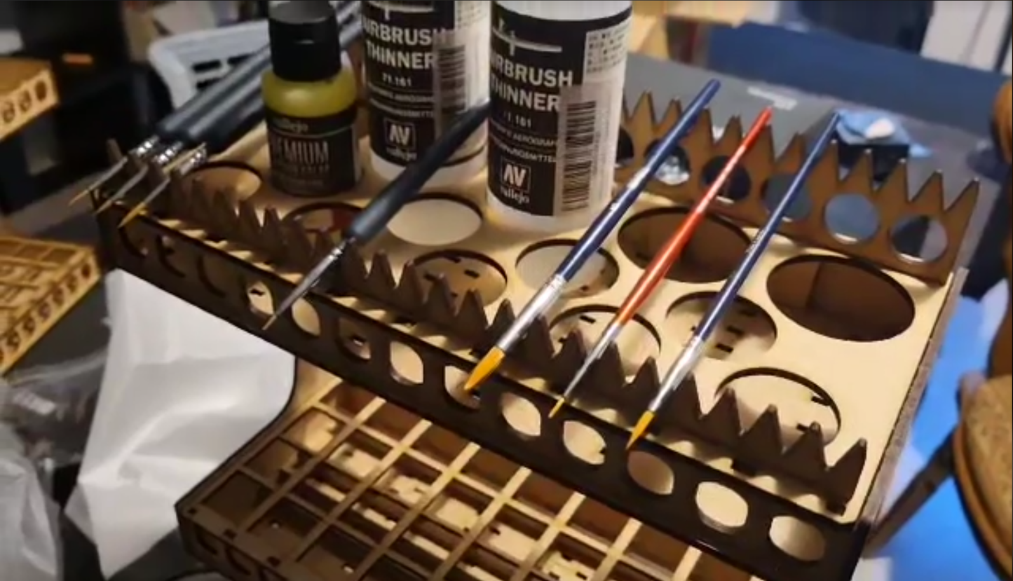 Paint Stand - Gerade